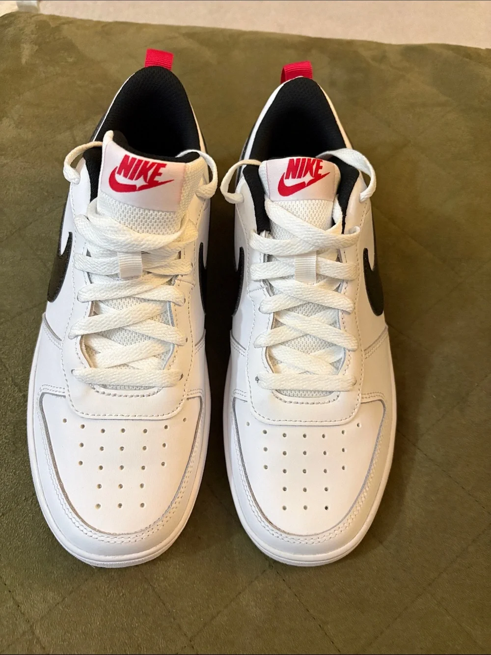Nike Court Borough Low 2 SE 'White Very Berry' DM0110-100